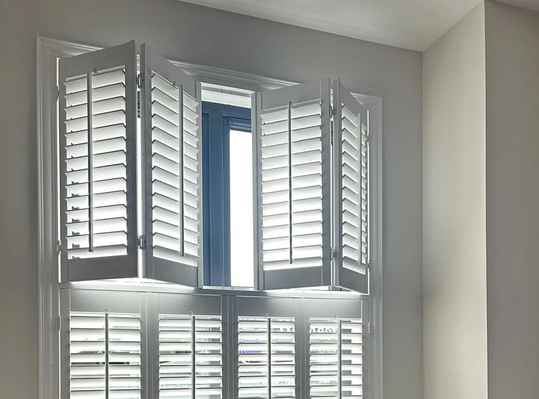 do shutters keep heat in